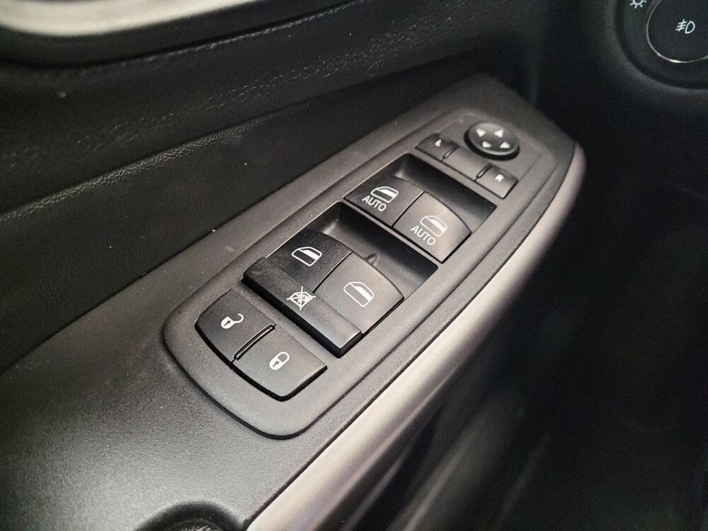 2021 Jeep Cherokee in Maple Heights, OH 44137 - 18126943 27