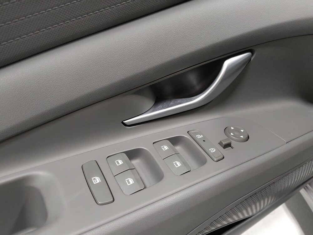 2025 Hyundai Elantra in Columbus, OH 43231 - 18126945 27