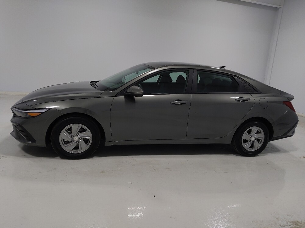 2025 Hyundai Elantra in Columbus, OH 43231 - 18126947 2