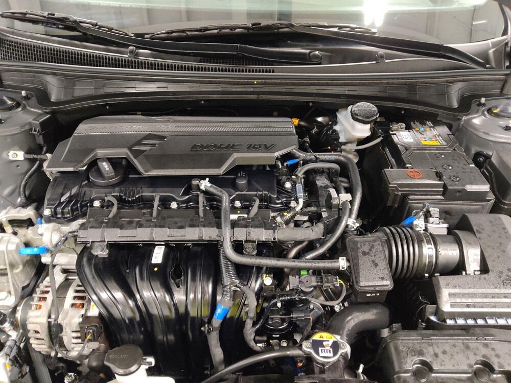 2025 Hyundai Elantra in Columbus, OH 43231 - 18126947 30