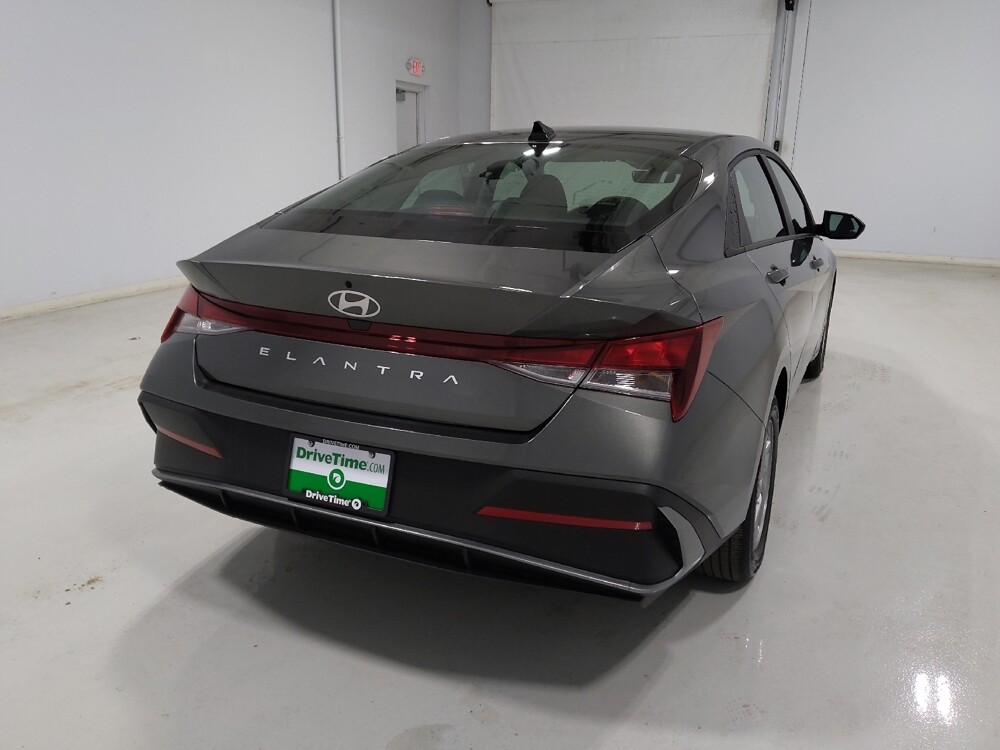 2025 Hyundai Elantra in Columbus, OH 43231 - 18126947 7