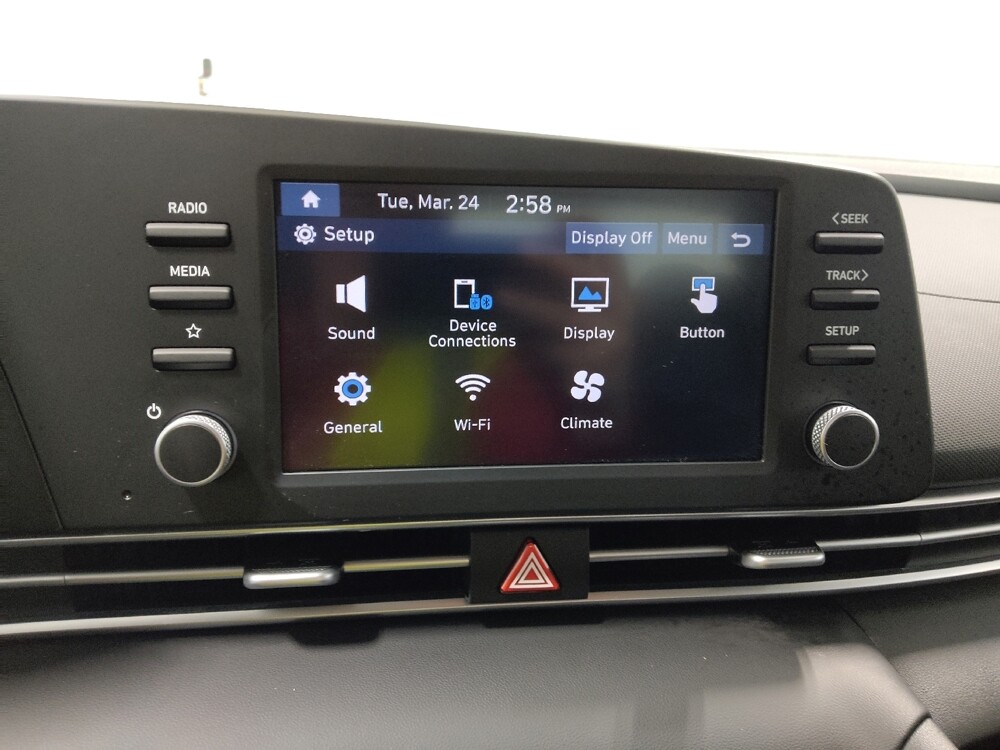 2025 Hyundai Elantra in Columbus, OH 43231 - 18126947 25