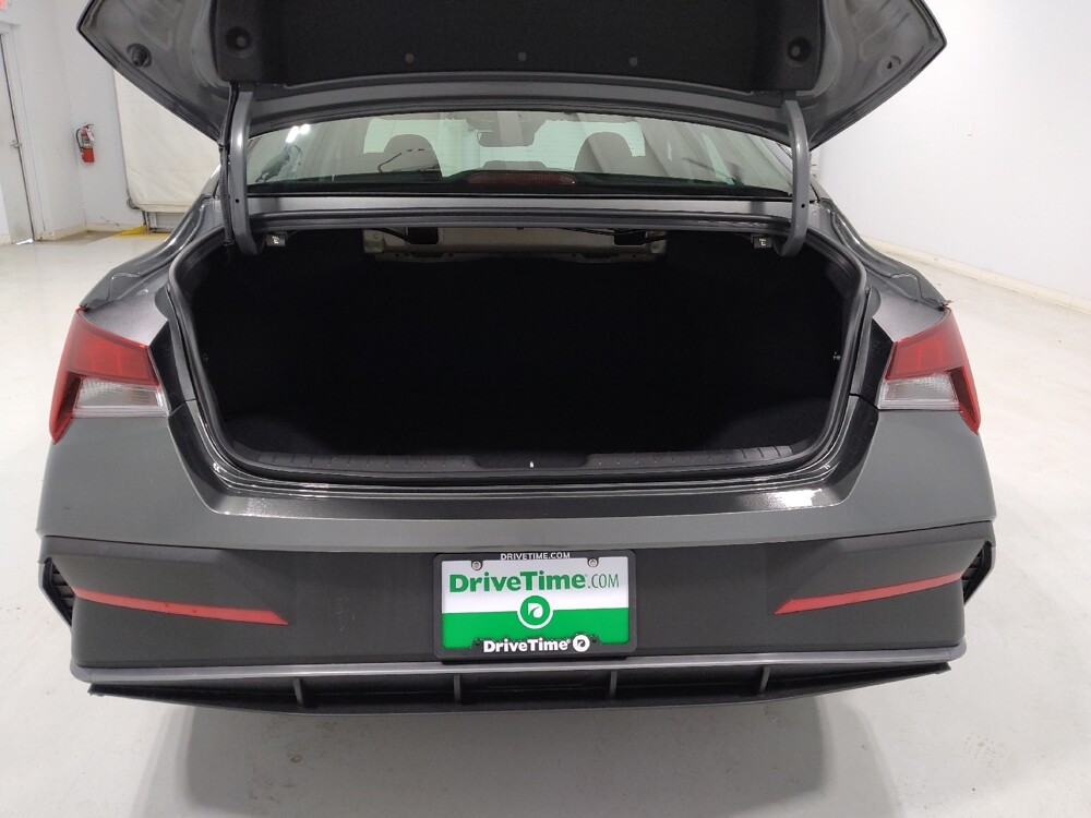 2025 Hyundai Elantra in Columbus, OH 43231 - 18126947 29