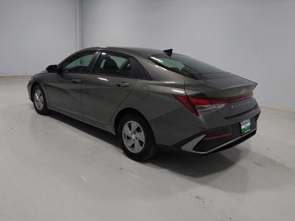2025 Hyundai Elantra in Columbus, OH 43231 - 18126947 5