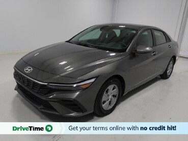 2025 Hyundai Elantra in Columbus, OH 43231