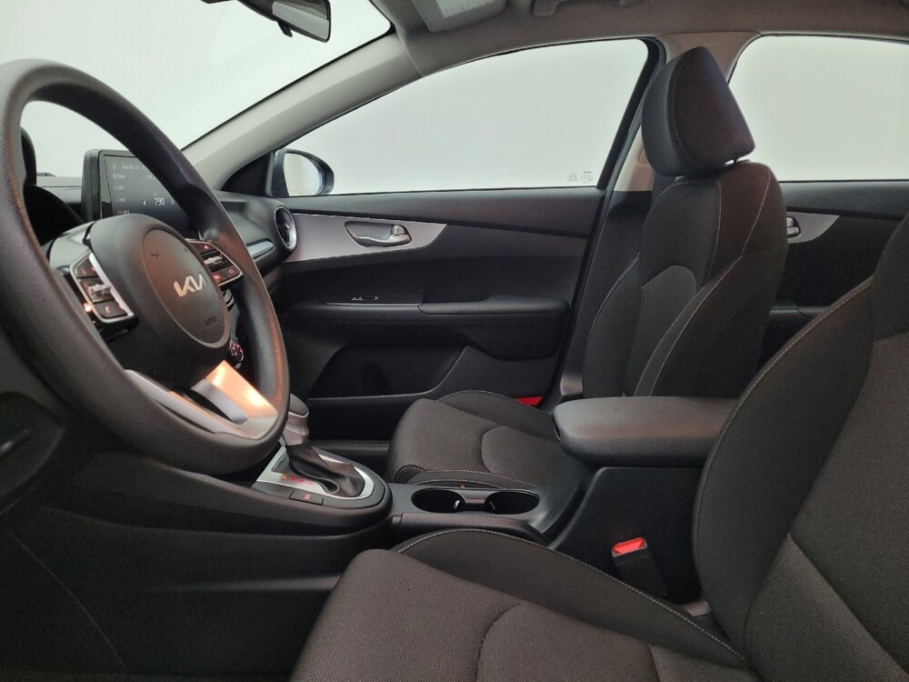 2024 Kia Forte in Fairfield, OH 45014 - 18126948 17