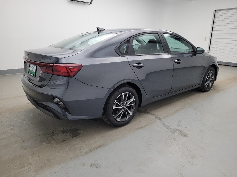 2024 Kia Forte in Fairfield, OH 45014 - 18126948 10