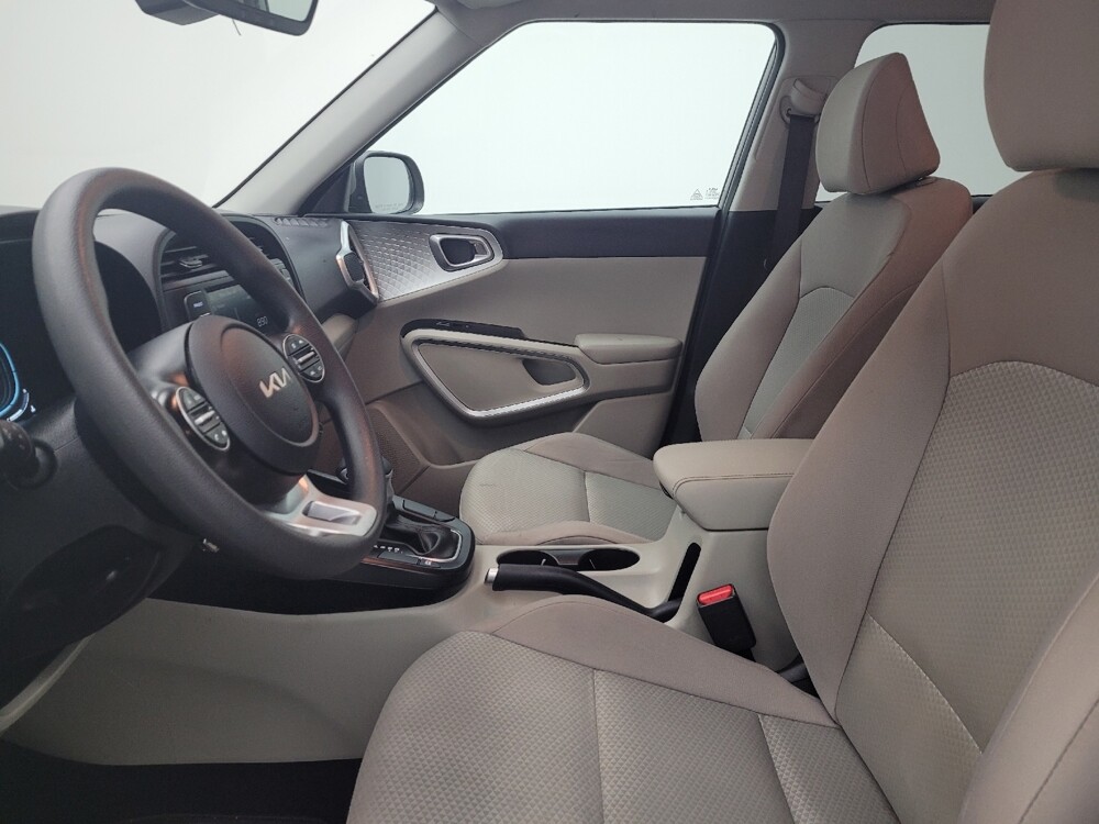 2025 Kia Soul in Columbus, OH 43228 - 18126956 17