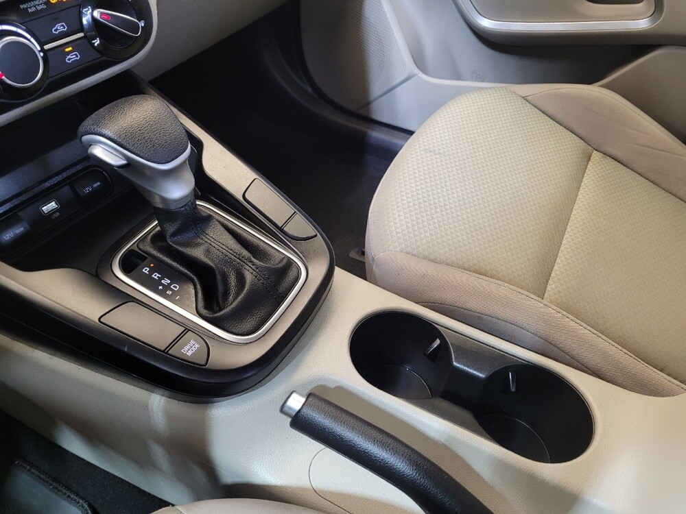 2025 Kia Soul in Columbus, OH 43228 - 18126956 26