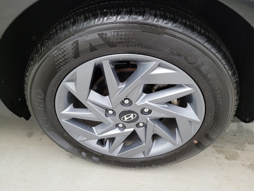 2024 Hyundai Elantra in Columbus, OH 43231 - 18126957 31