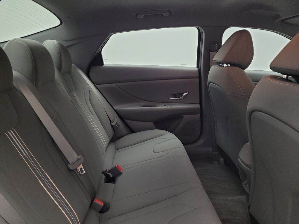 2024 Hyundai Elantra in Columbus, OH 43231 - 18126957 19