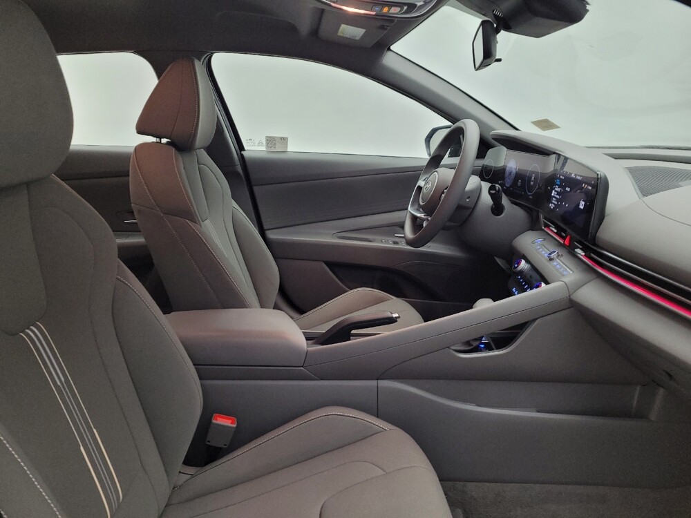 2024 Hyundai Elantra in Columbus, OH 43231 - 18126957 21