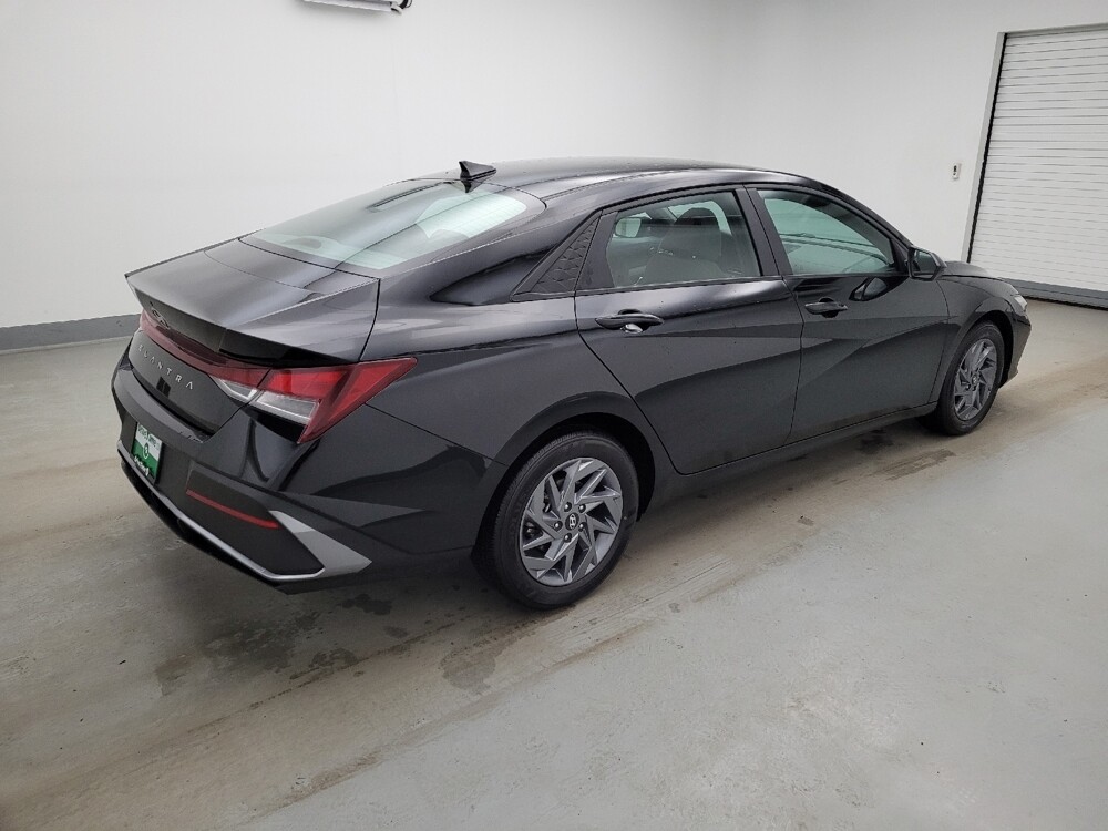 2024 Hyundai Elantra in Columbus, OH 43231 - 18126957 10