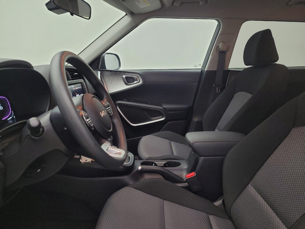 2025 Kia Soul in Maple Heights, OH 44137 - 18126958 17