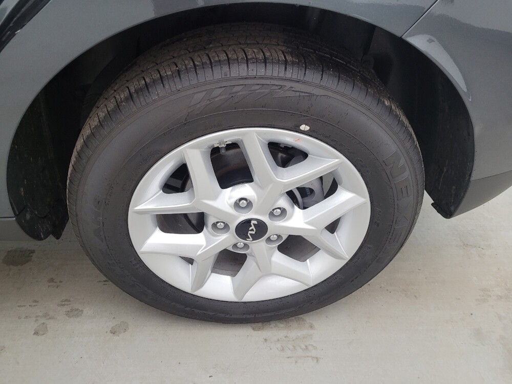 2025 Kia Soul in Maple Heights, OH 44137 - 18126958 31