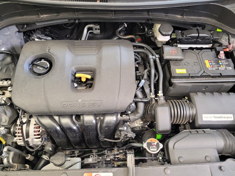 2025 Kia Soul in Columbus, OH 43228 - 18126961 30