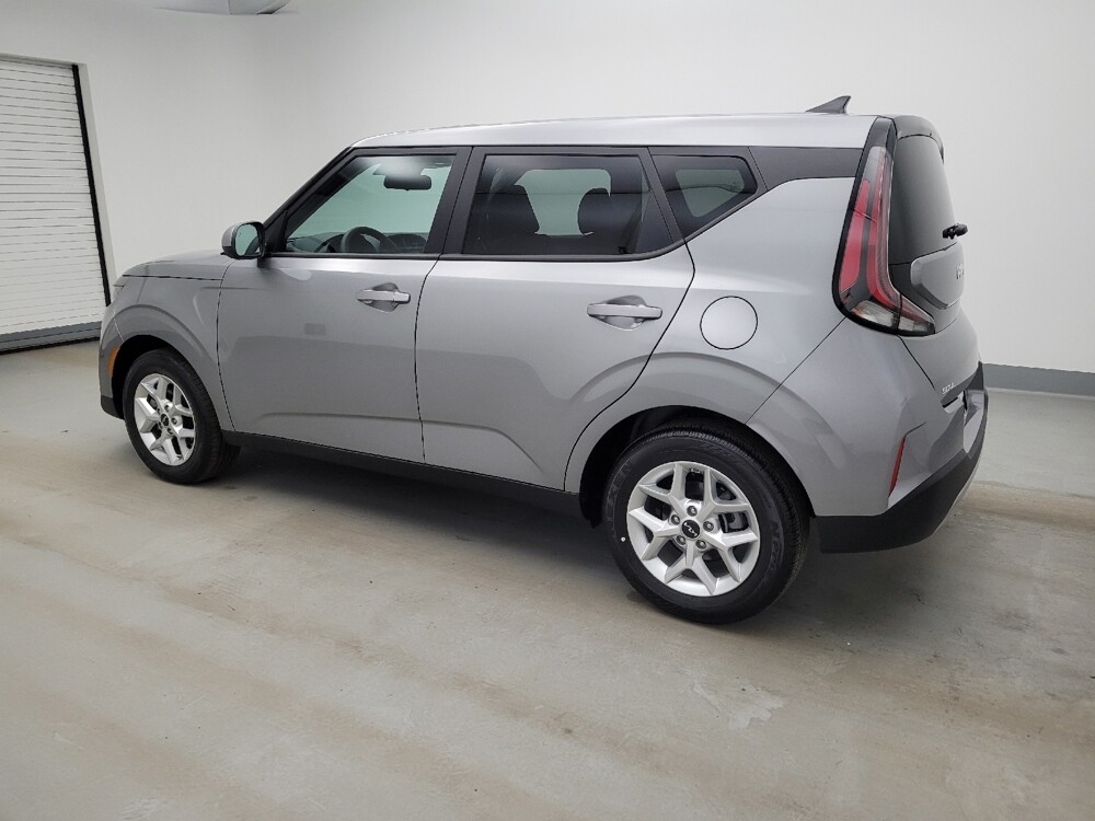2025 Kia Soul in Columbus, OH 43228 - 18126961 3