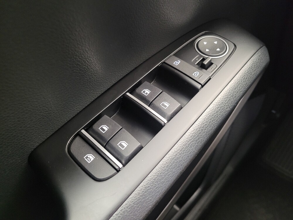 2025 Kia Soul in Columbus, OH 43228 - 18126961 27