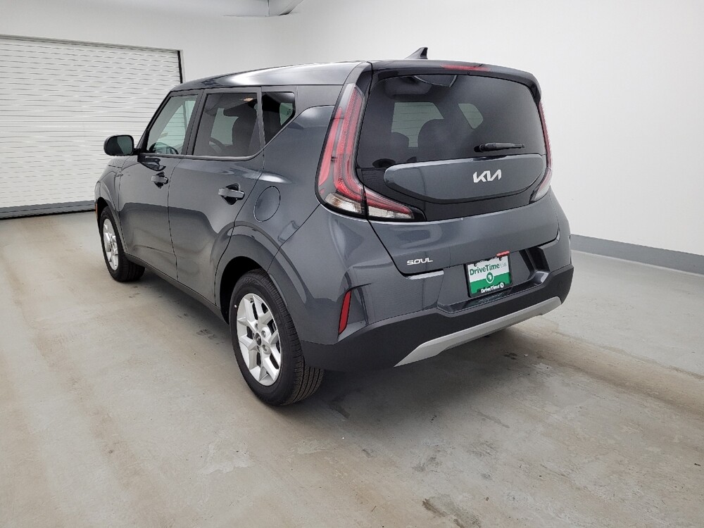 2025 Kia Soul in Maple Heights, OH 44137 - 18126962 5