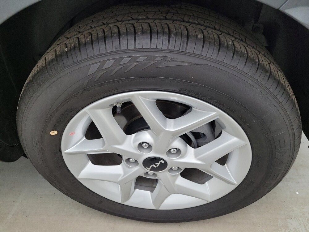 2025 Kia Soul in Maple Heights, OH 44137 - 18126962 31