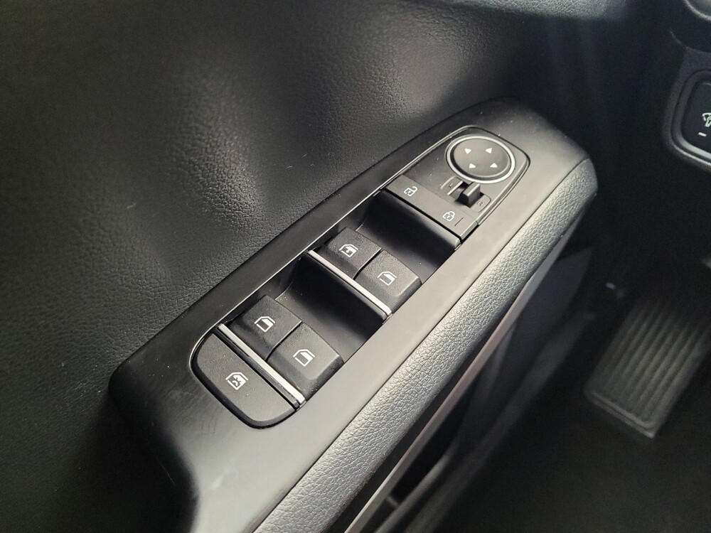 2025 Kia Soul in Maple Heights, OH 44137 - 18126962 27