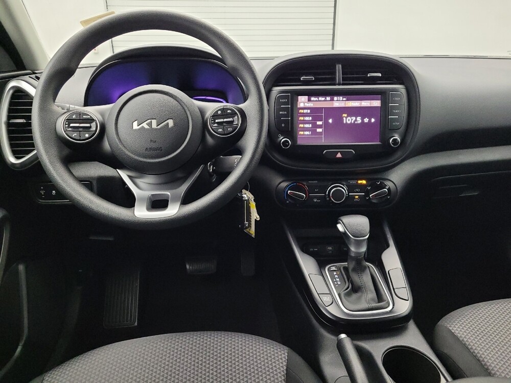 2025 Kia Soul in Maple Heights, OH 44137 - 18126962 22