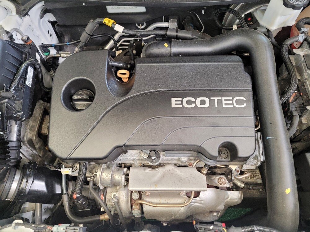 2020 Chevrolet Equinox in Columbus, OH 43231 - 18126964 30