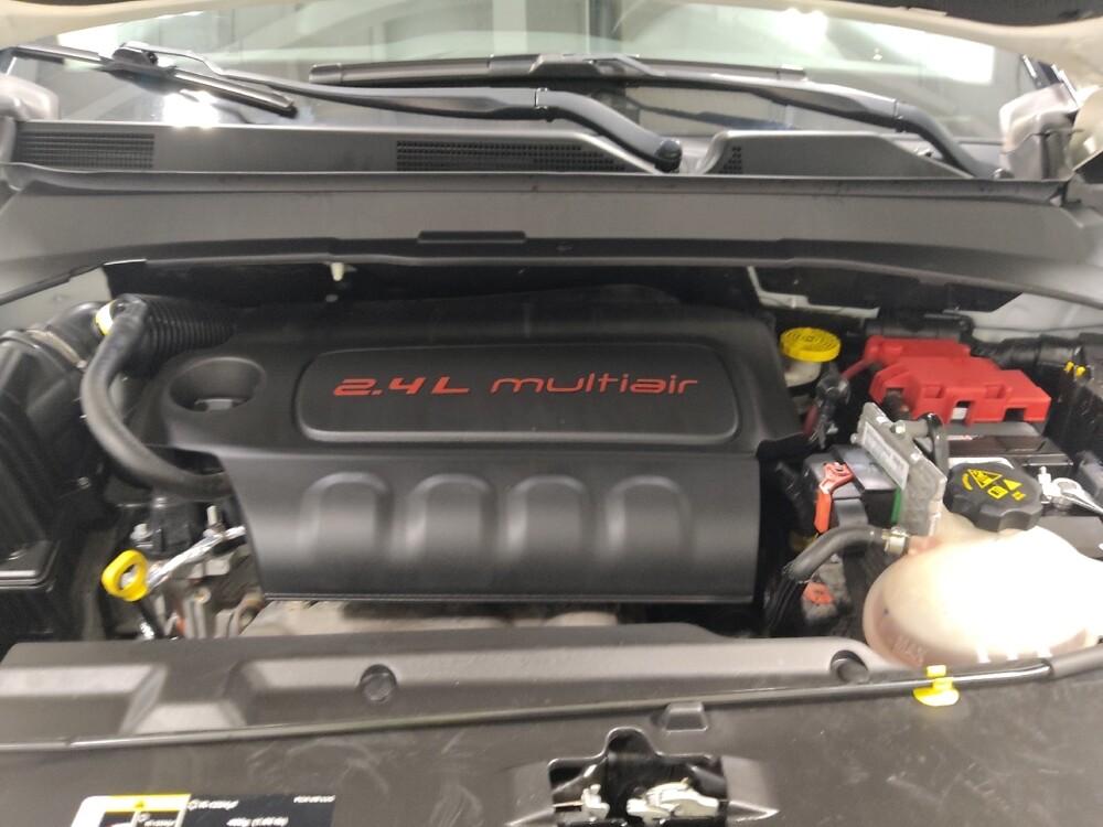 2019 Jeep Compass in Cincinnati, OH 45255 - 18126966 30