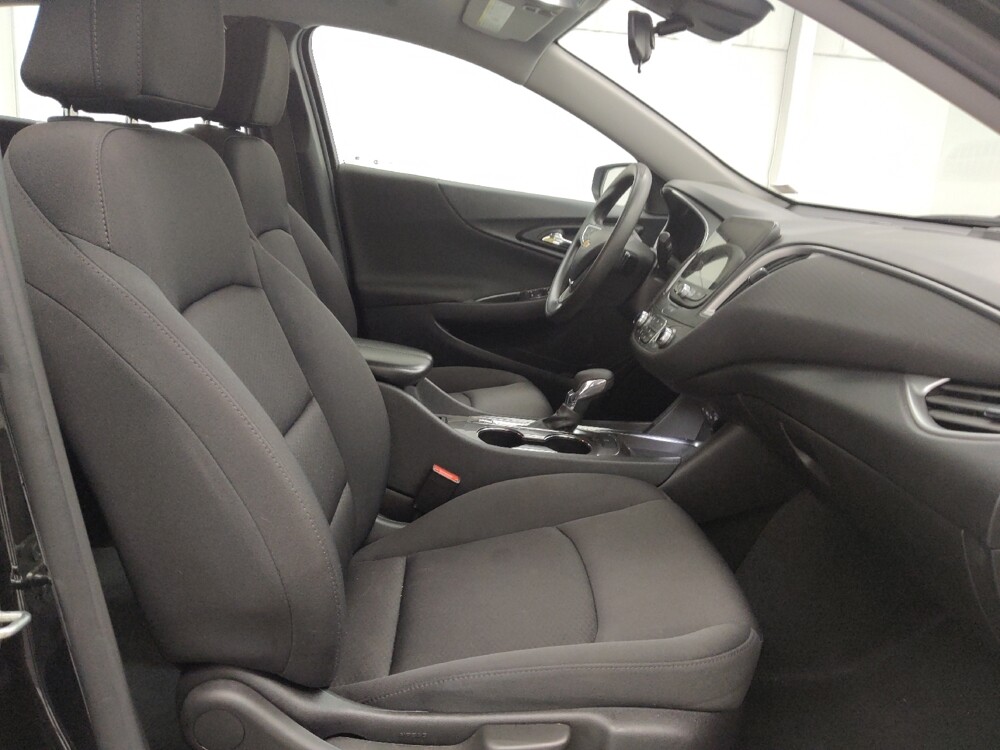 2023 Chevrolet Malibu in St. Louis, MO 63136 - 18126969 21