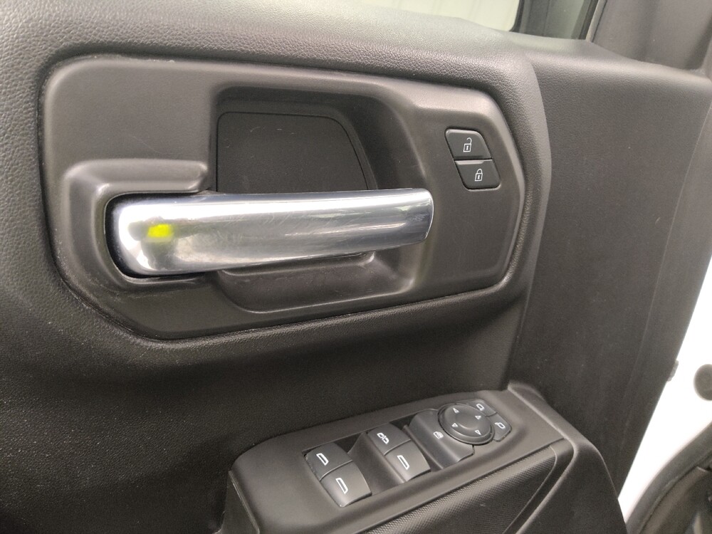 2021 Chevrolet Silverado 1500 in St. Louis, MO 63136 - 18126970 27