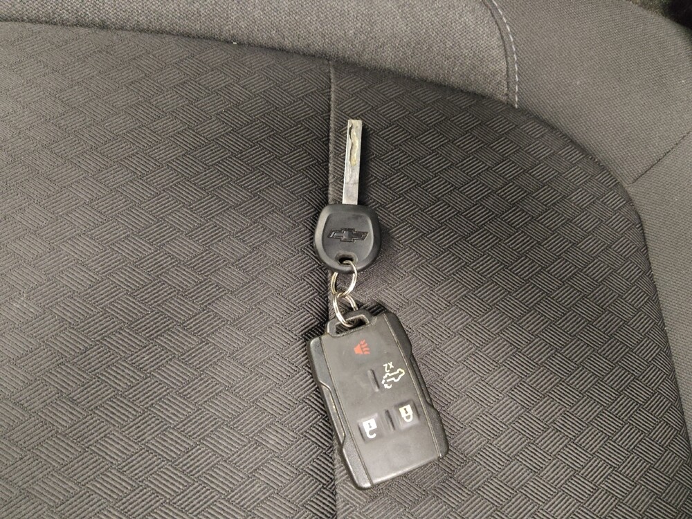 2021 Chevrolet Silverado 1500 in St. Louis, MO 63136 - 18126970 32