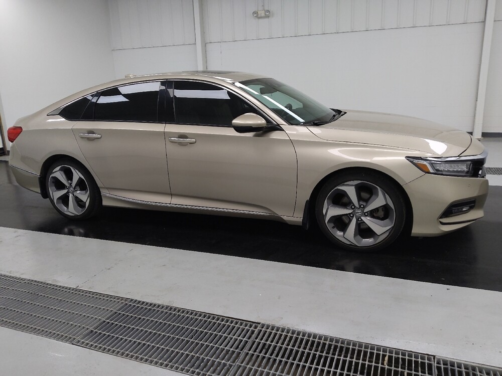 2018 Honda Accord in St. Louis, MO 63136 - 18126971 11