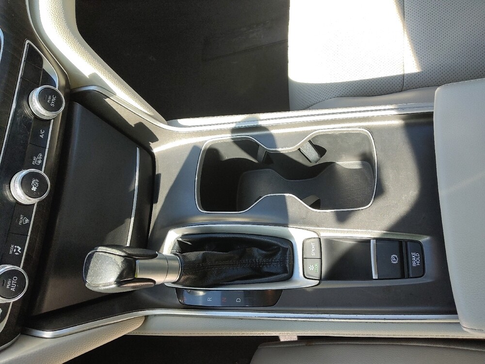 2018 Honda Accord in St. Louis, MO 63136 - 18126971 26