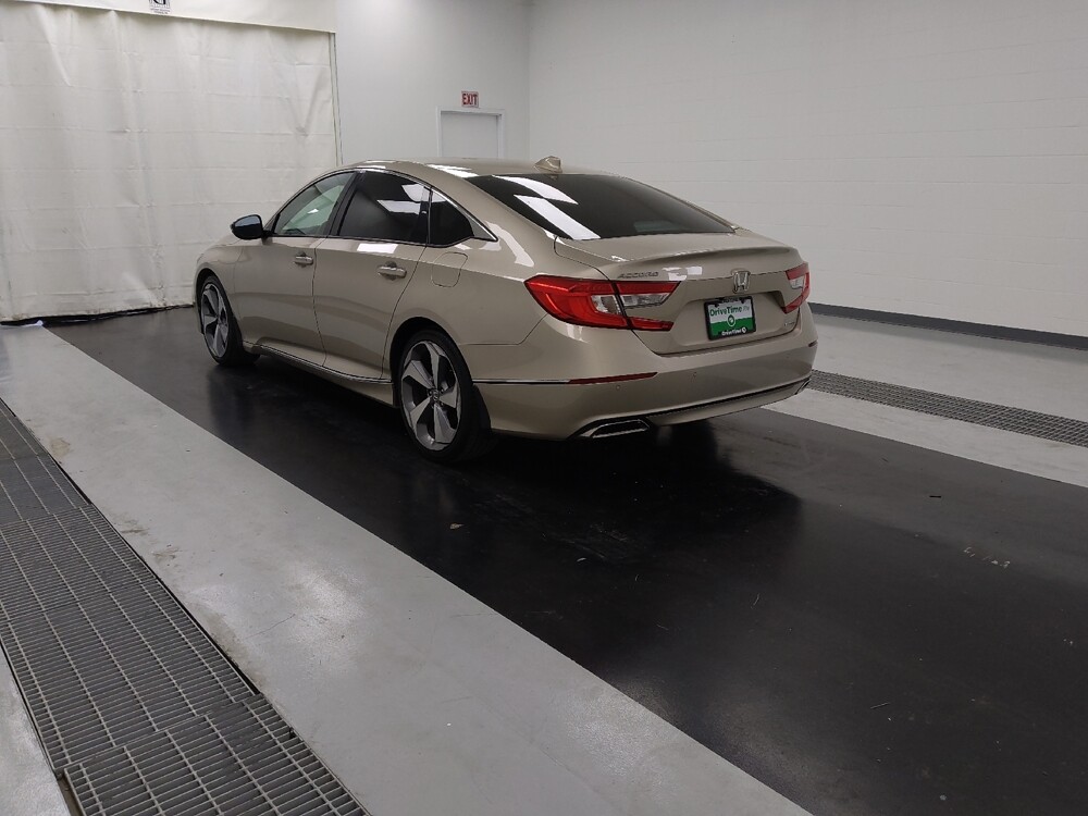 2018 Honda Accord in St. Louis, MO 63136 - 18126971 5