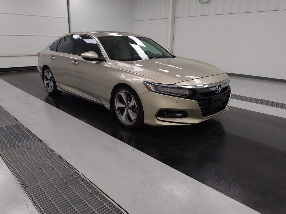 2018 Honda Accord in St. Louis, MO 63136 - 18126971 13