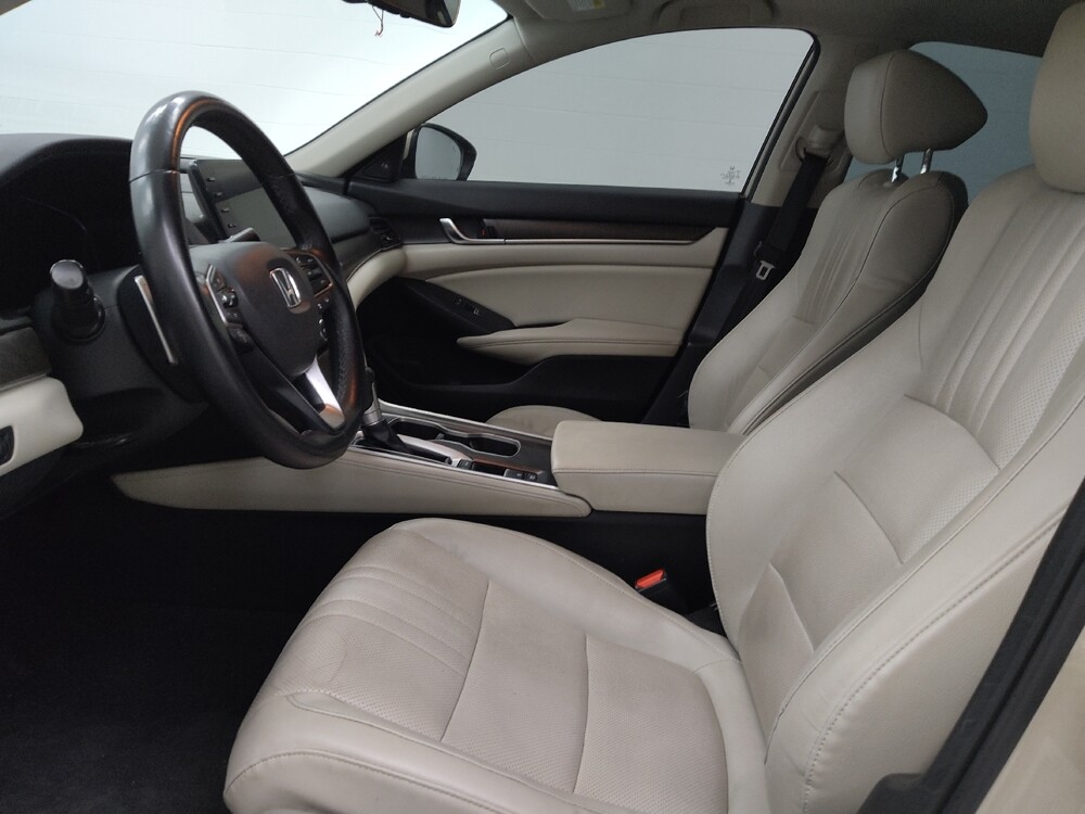2018 Honda Accord in St. Louis, MO 63136 - 18126971 17