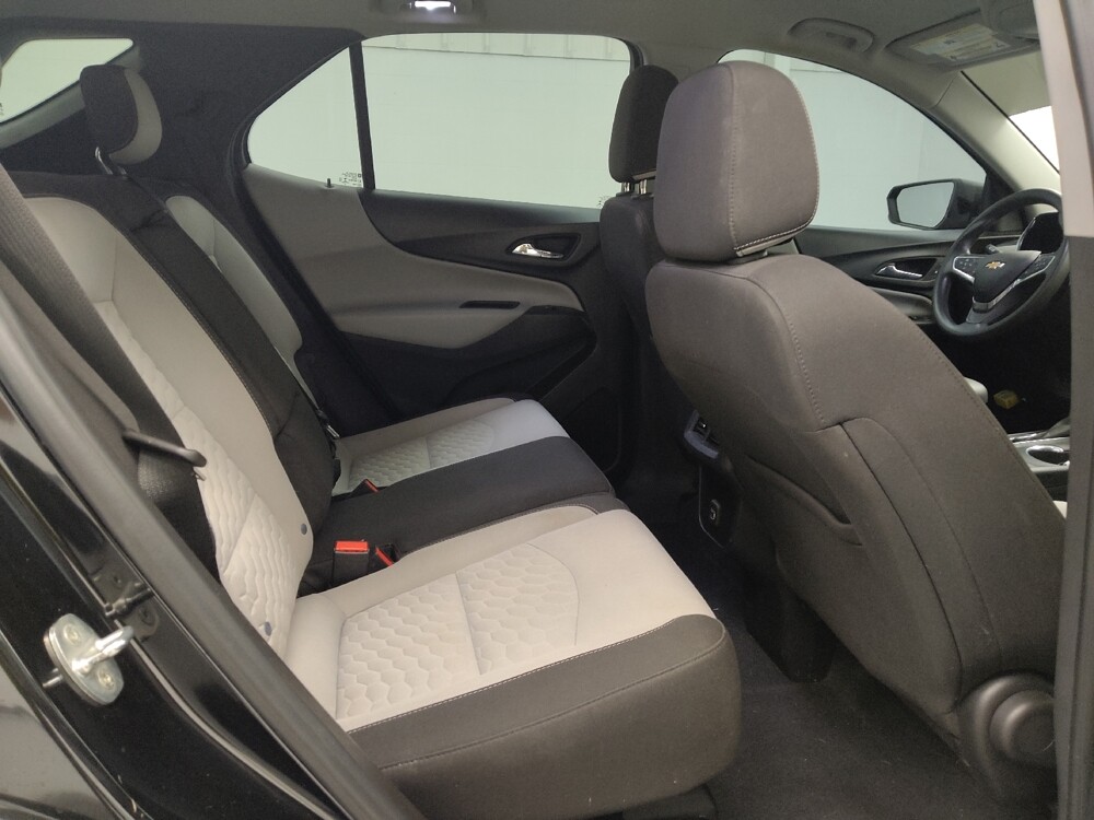 2020 Chevrolet Equinox in St. Louis, MO 63136 - 18126972 19