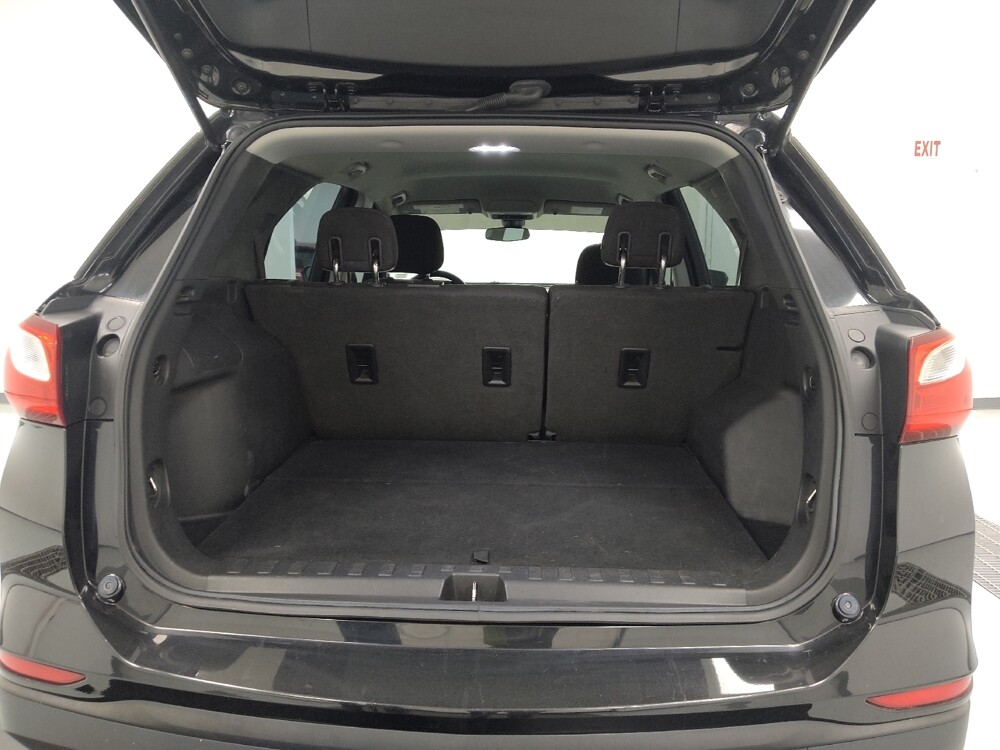 2020 Chevrolet Equinox in St. Louis, MO 63136 - 18126972 29