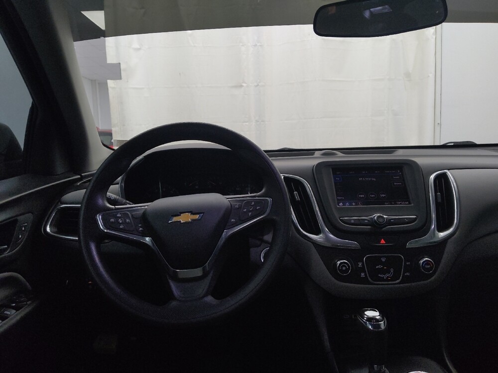 2020 Chevrolet Equinox in St. Louis, MO 63136 - 18126972 22
