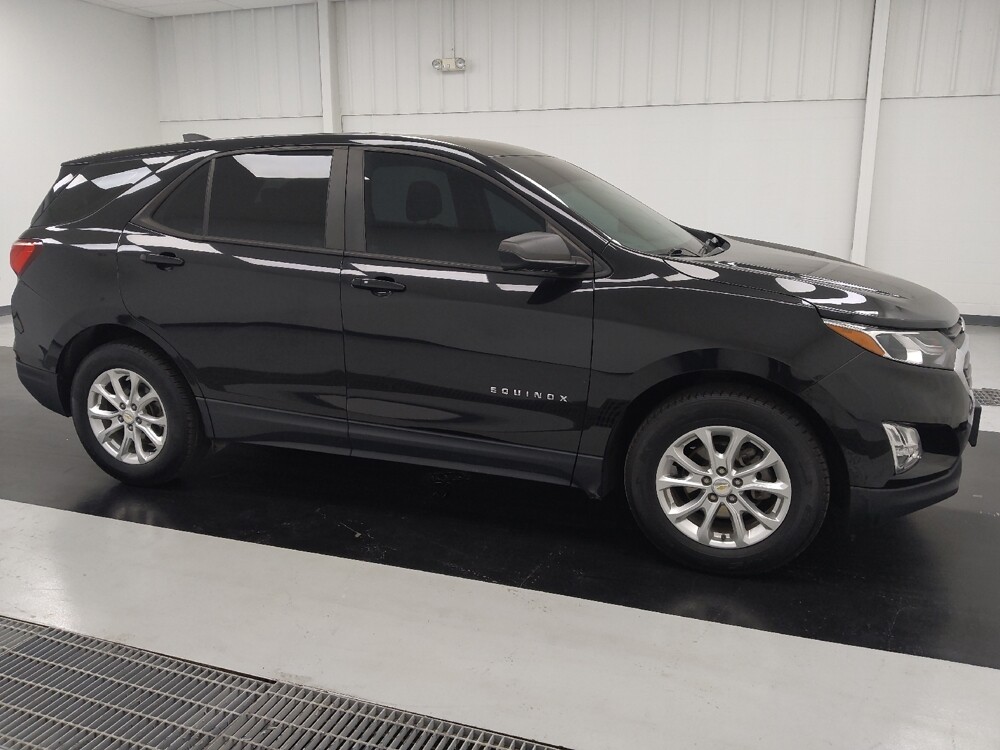 2020 Chevrolet Equinox in St. Louis, MO 63136 - 18126972 11