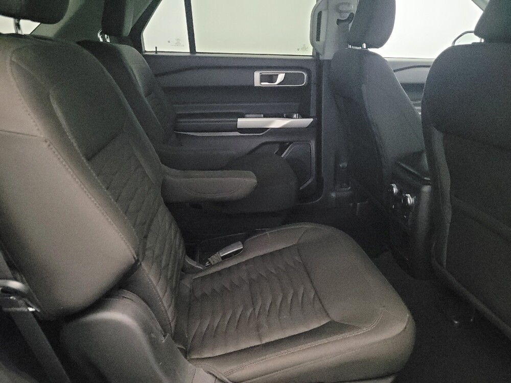 2021 Ford Explorer in Newport News, VA 23601 - 18126978 19