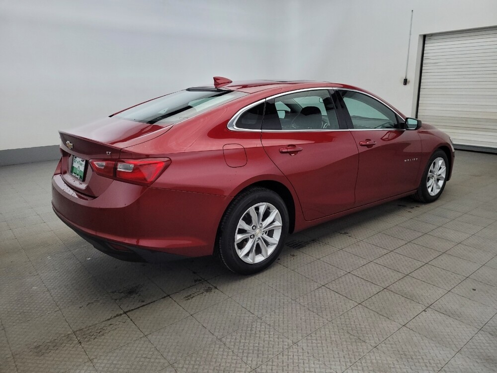 2024 Chevrolet Malibu in Plymouth Meeting, PA 19462 - 18126979 10