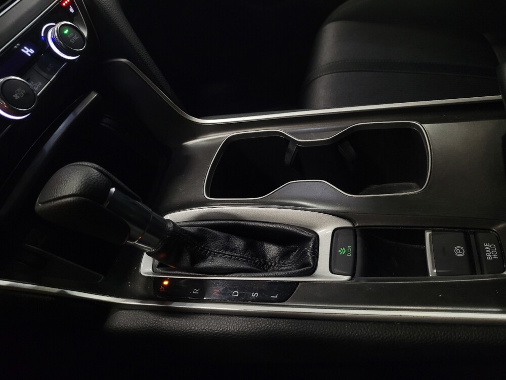 2018 Honda Accord in Newport News, VA 23601 - 18126987 26