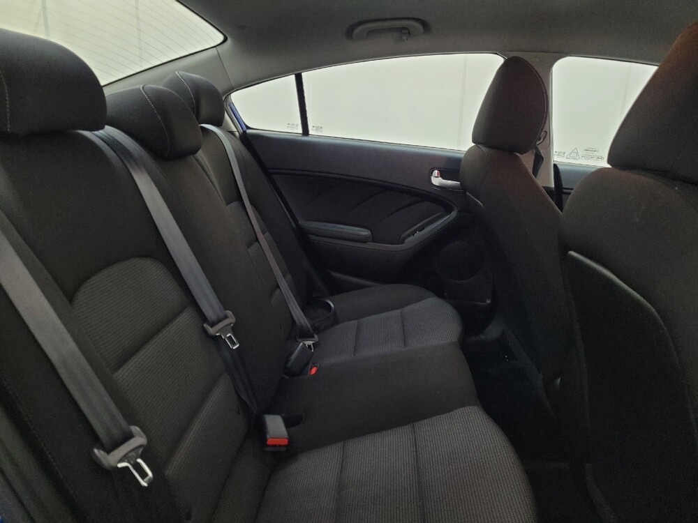 2017 Kia Forte in Plymouth Meeting, PA 19462 - 18126998 19