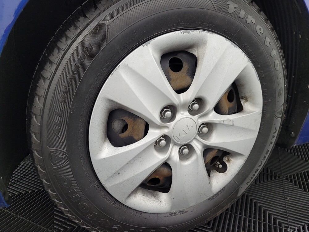 2017 Kia Forte in Plymouth Meeting, PA 19462 - 18126998 31