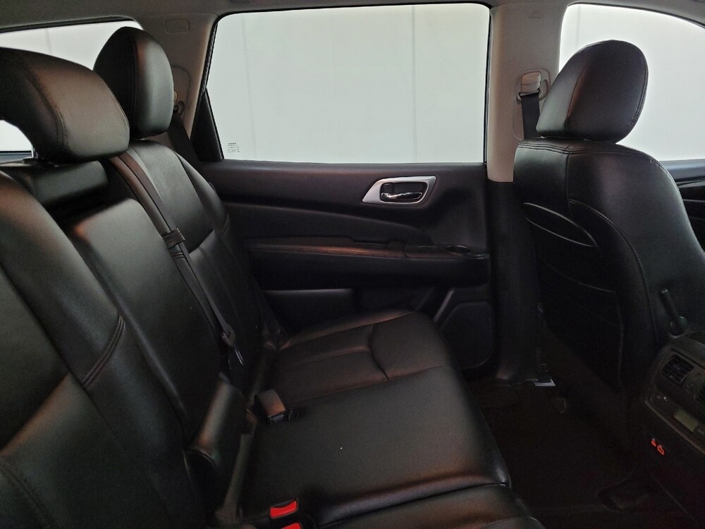 2019 Nissan Pathfinder in Plymouth Meeting, PA 19462 - 18126999 19