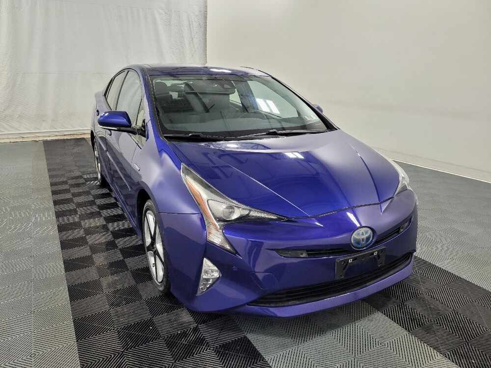 2016 Toyota Prius in Plymouth Meeting, PA 19462 - 18127002 13