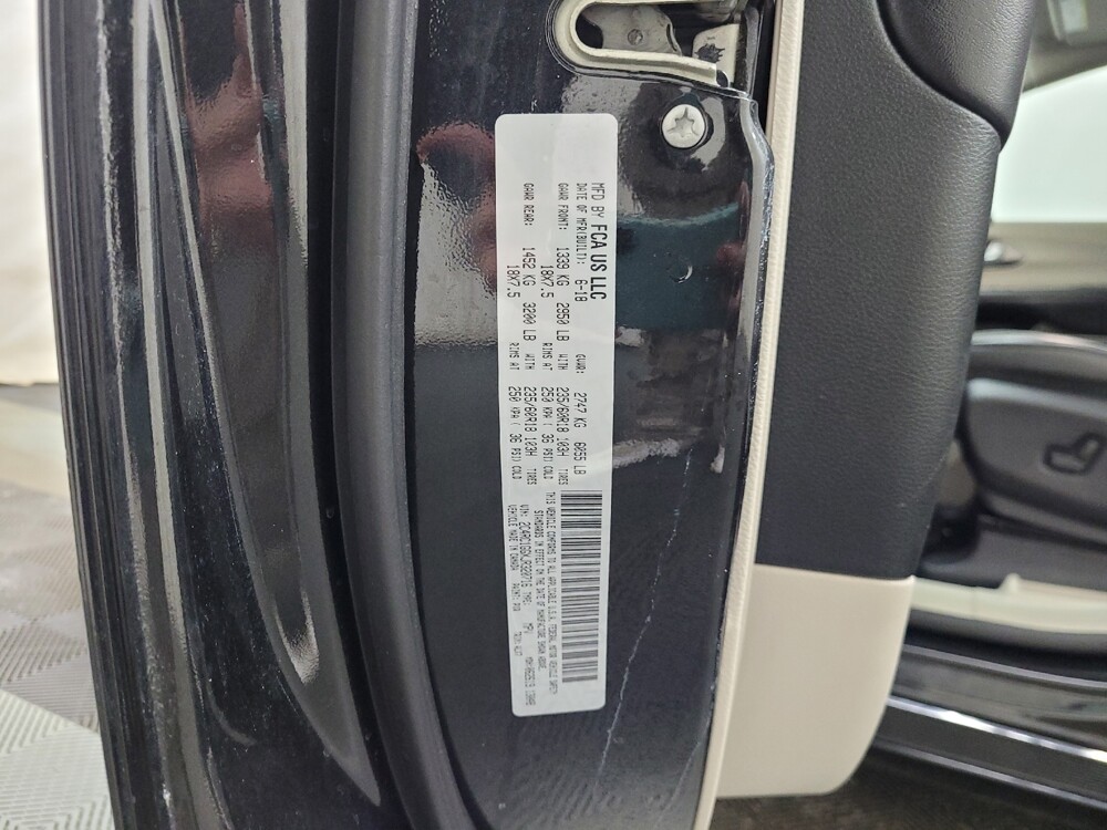 2018 Chrysler Pacifica in Plymouth Meeting, PA 19462 - 18127003 33