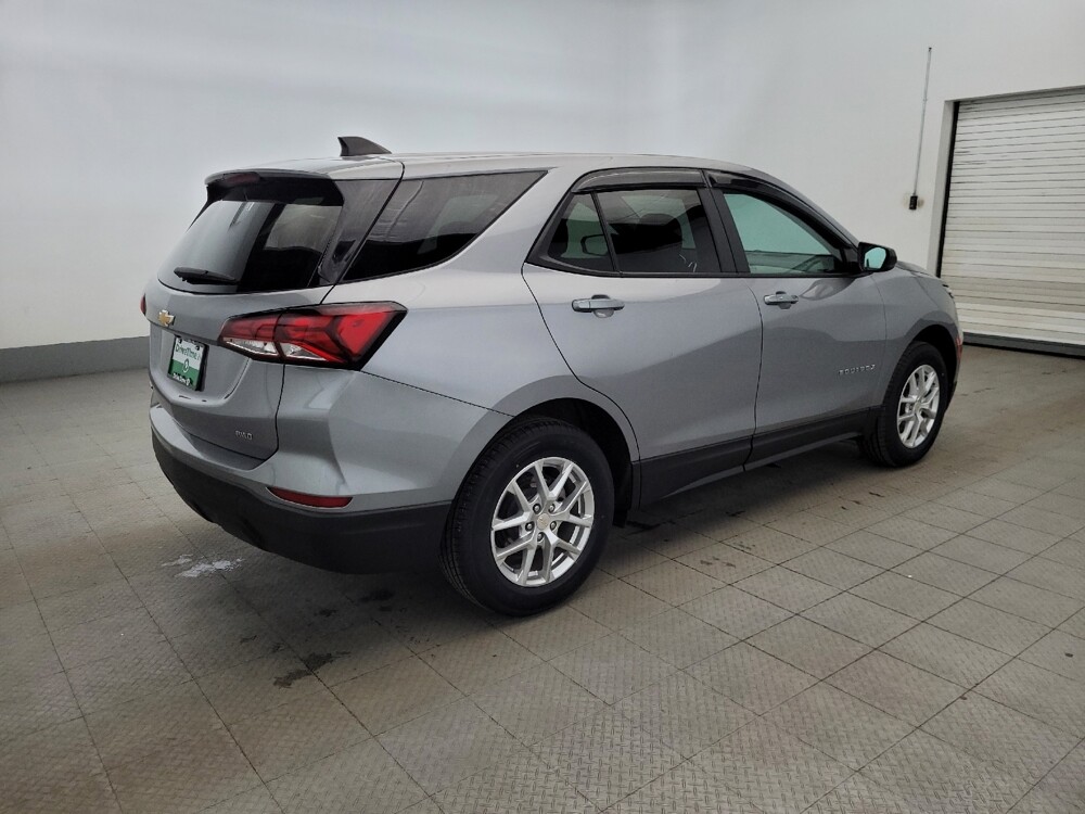 2024 Chevrolet Equinox in Woodbridge, VA 22191 - 18127006 10