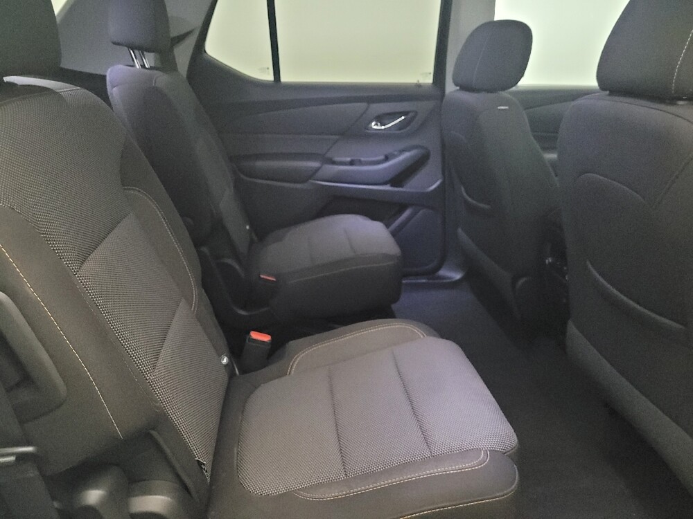 2019 Chevrolet Traverse in Newport News, VA 23601 - 18127007 19